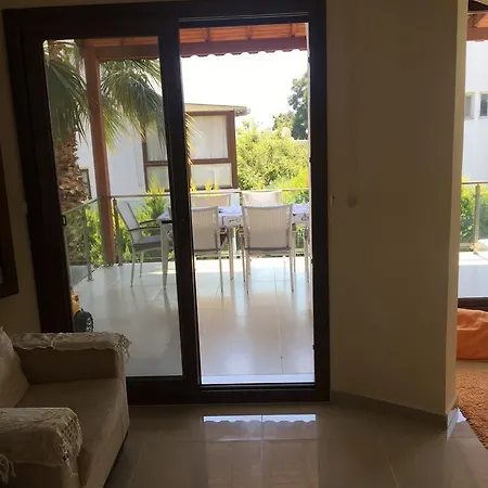 Palmiye Tatil Evi Yalikavak