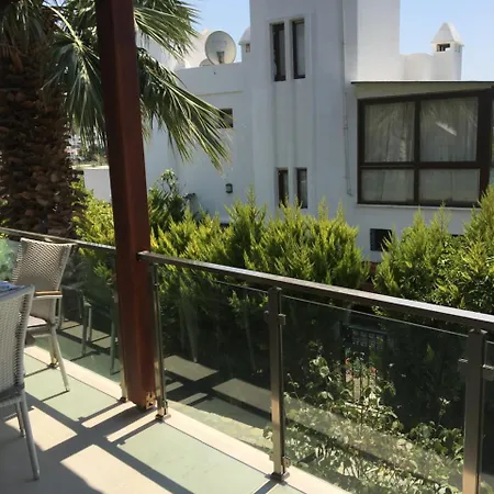 Palmiye Tatil Evi Yalıkavak