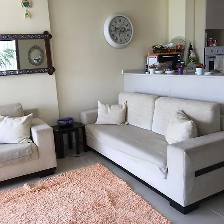 Case de vacanță Palmiye Tatil Evi *